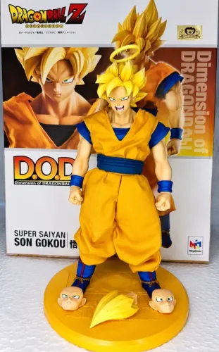 Action Figure Super Saiyajin Son Goku Dragon Ball Z D.O.D MegaHouse Original