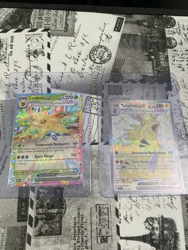 26 Cartas Raras Pokémon + 2 Cartas Pokebola de Brinde