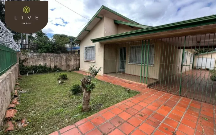 Terreno ZR4 com 650 m² à venda no Jardim Botânico, em Curitiba/PR.