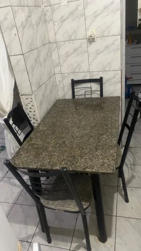 Mesa de mármore 