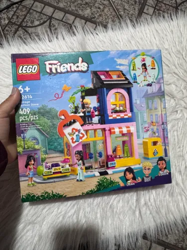 LEGO Friends Loja de Moda Vintage 42614 - Novo e Original