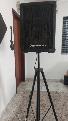 Par de Caixa Ativa Mackintec, Boxer 150w, com pedestal