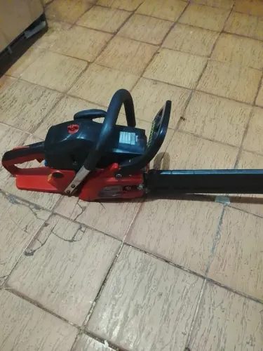 Vendo motoserra novo nunca usado 