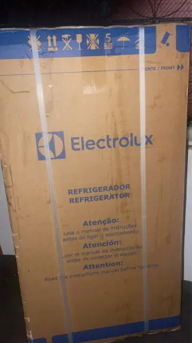 Frigobar Electrolux 90L Branco Efficient com Controle de Temperatura EM90