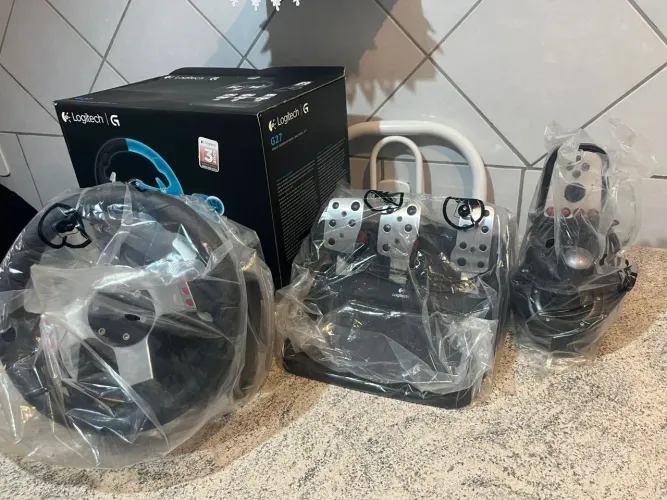 Volante G27 completo + pedal + câmbio  + cockipt 