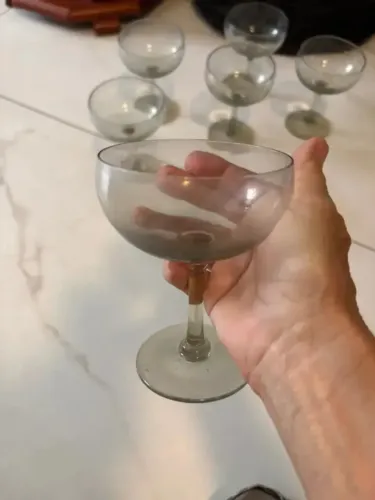 TUDO POR 40 REAIS Jogo de seis taças de vidro para bar, ideal para servir drinks e bebidas