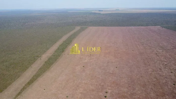FAZENDA NA ÁREA RURAL DE TANGARÁ DA SERRA