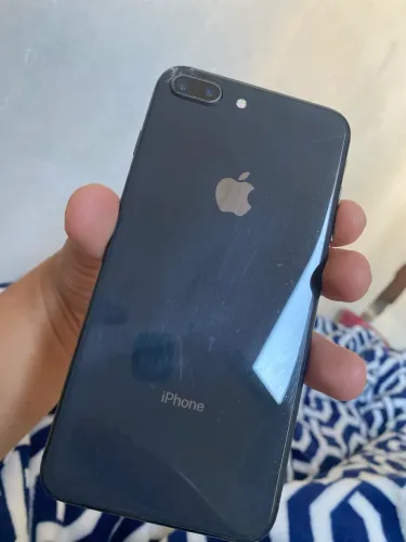 IPhone 8 Plus 