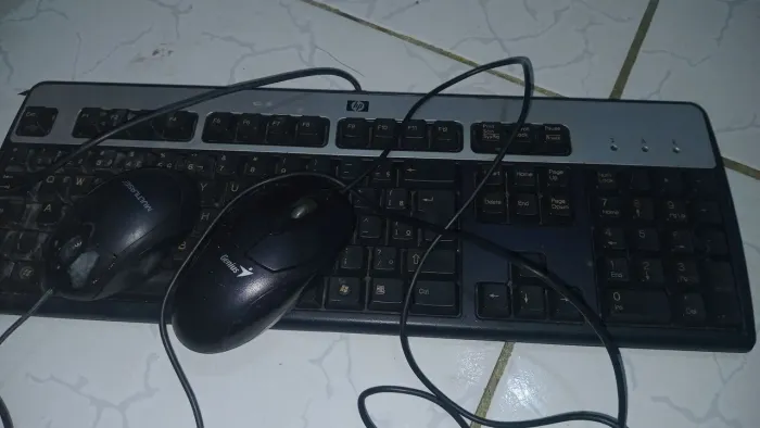 Vende-se este teclado 