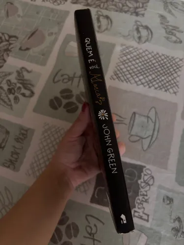 Livro: Quem é você, alasca? 