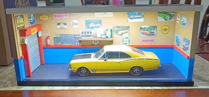 Kit Diorama 1:24 + opala 