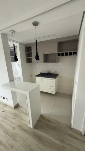 Vende-se Apartamento Ed. Fatto - Vila Assunção/ Santo André