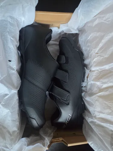 Sapatilha Shimano XC1