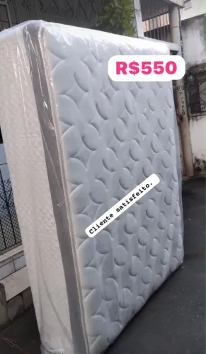Cama de casal super luxo confortável