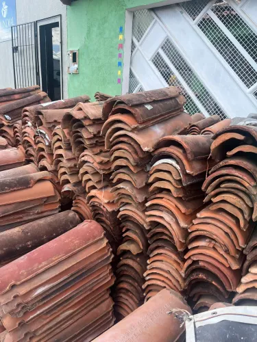 Vendo Telhas de barro, Modelo Paulista 