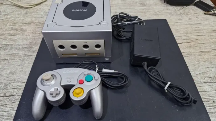 Nintendo Game cube prata