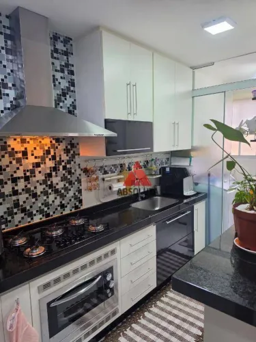 Apartamento com 2 dormitórios para alugar, 115 m² por R$ 2.200/mês - Vila Belvedere - Amer