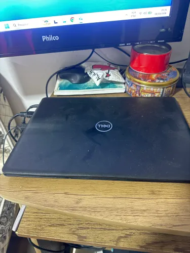 Notebook Dell Latitude 3490 i5 8GB - Tela quebrada / funciona HDMI