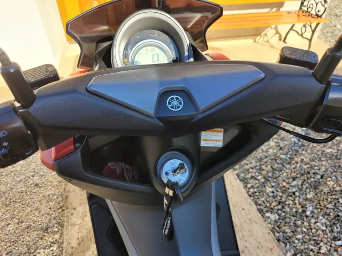 VENDE - YAMAHA/NMAX 2019 IMPECÁVEL