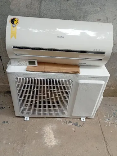 Aparelho de ar condicionado Seminovo