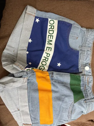 Short jeans