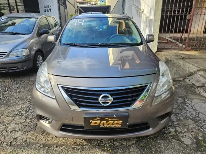 Nissan Versa SV 1.6 16V Flex Fuel 4P Mec. 2014