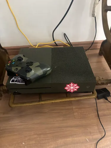 Xbox one S 1T versão Batlefield