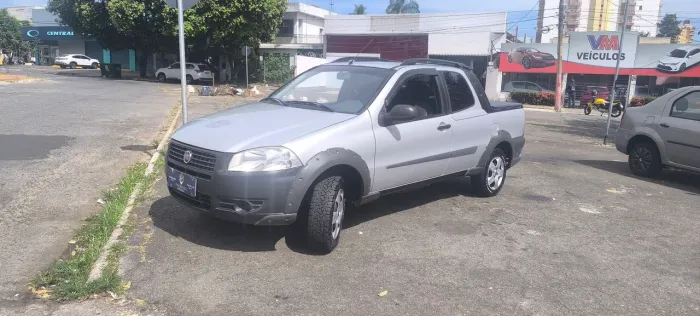 Fiat Strada Working 1.4 MPI Fire Flex 8V CD 2013