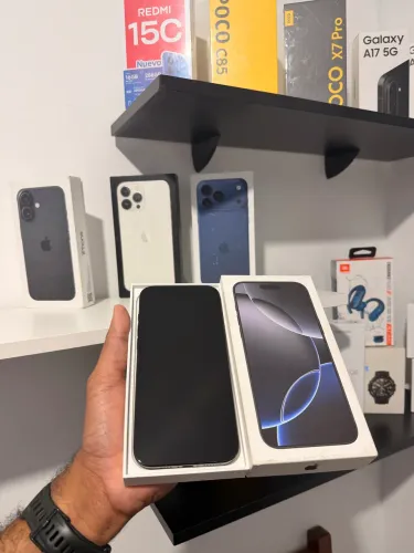 Vendo ou troco iPhone 16 pro max bateria 90% 256 gb de memória aparelho todo original