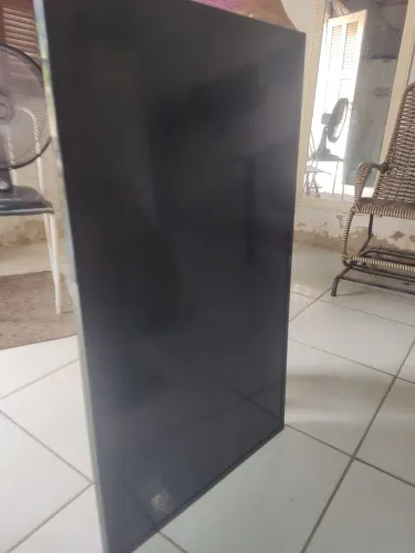 Tv Samsung 43 polegadas só com os led queimado 