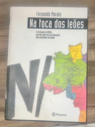 Livro na Toca dos leões