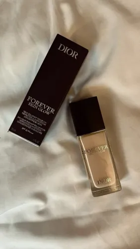 Base Dior Forever Skin Glow