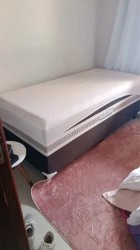 Venda cama box pouquíssimo usada