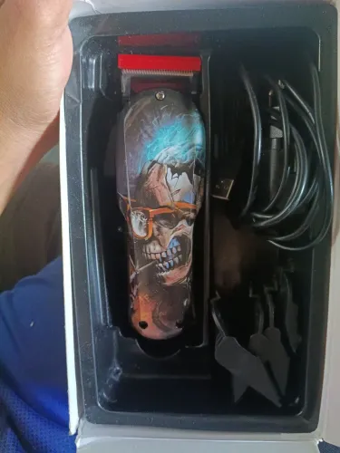 Vendendo máquina de barbeiro