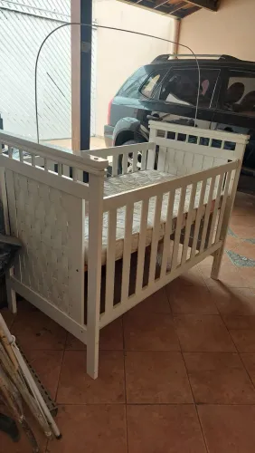 Berço Americano Branco + Colchão + Varal para Mosquiteiro