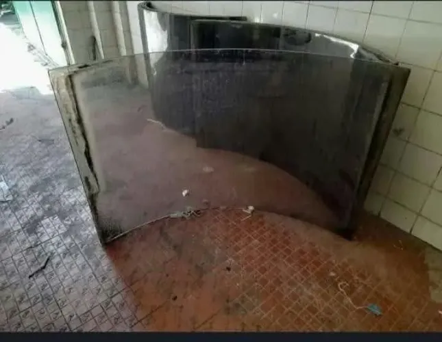 Vidro curvo fumê temperado