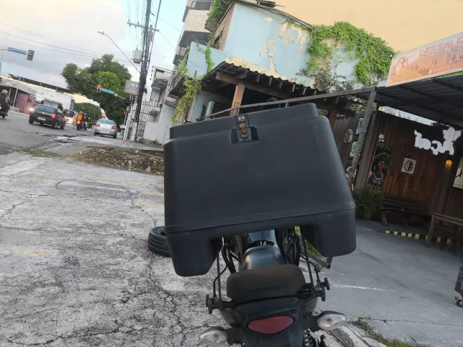 Bauleto / Baú p/ Moto / Bag com adaptador da CG 160 81 Litros