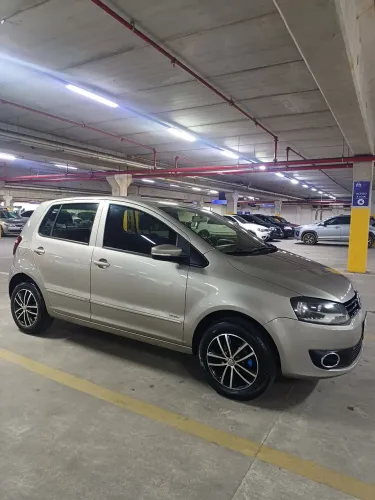 Volkswagen Fox 1.6 MI Total Flex 8V 5P 2012