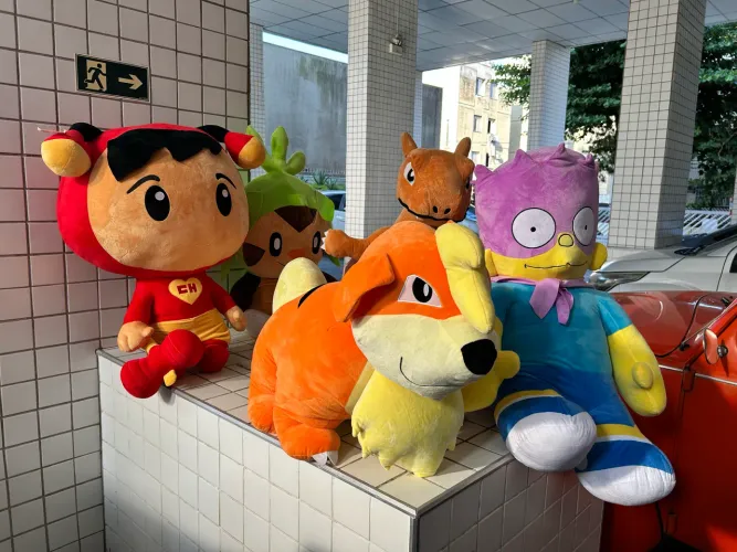Lote c/ 6 Pelúcias PERSONAGENS GRANDES (MEGA)  