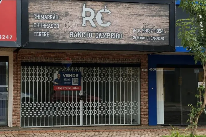 Ponto Comercial no CENTRO com MEZANINO