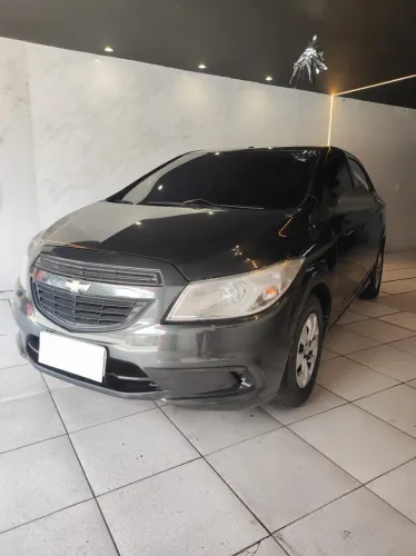 Chevrolet Onix JOY Hatch 1.0 8V Flex Mec. 4P 2018