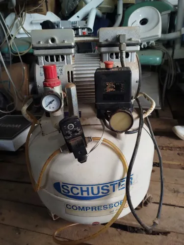 Compressor odontologico