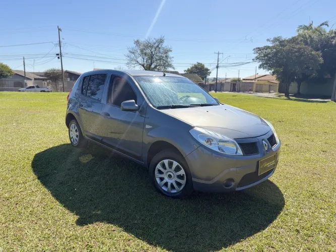 Renault Sandero Expression Flex 1.0 12V 5P 2011