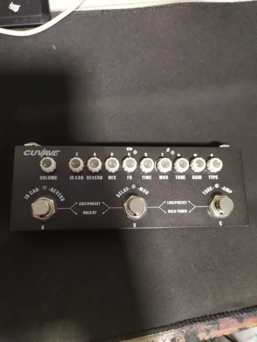 Pedaleira Cuvave M-Vave Cube Baby para Guitarra - Excelente Usado