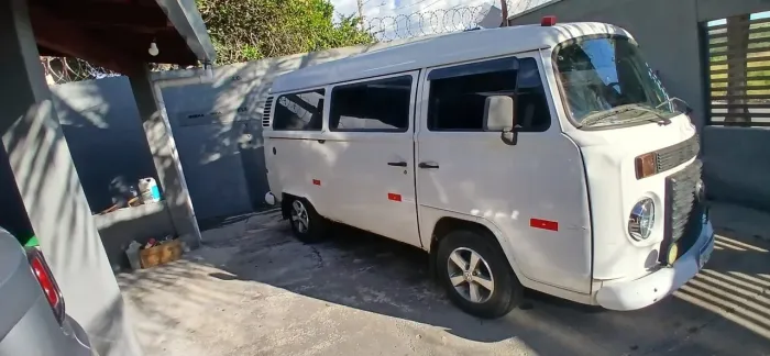 Volkswagen Kombi Standard 1.4 MI Total Flex 8V 2014