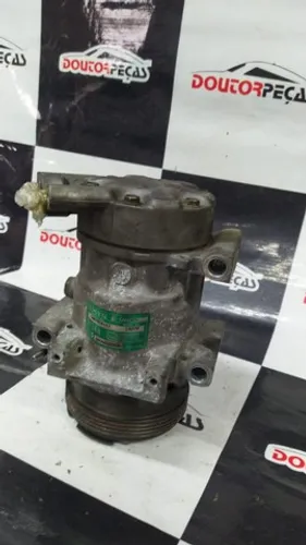 Compressor Ar Renault Clio 2001  *8
