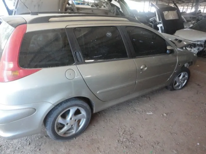 Sucata Peugeot 206 SW Para Peças 