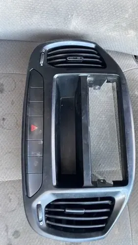 moldura do painel central Fiat uno drive