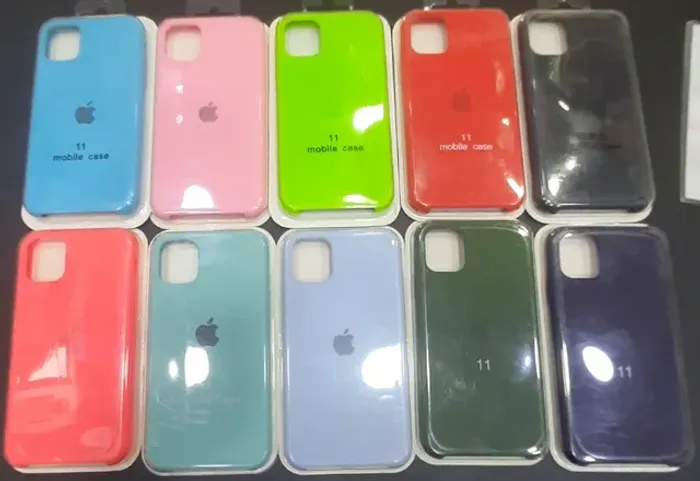 Capa Case IPhone 11 Aveludadas Várias Cores 