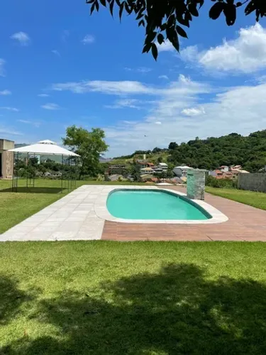 Triplex em Condomínio 3 Suites